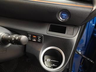 2016 Toyota Sienta - Thumbnail