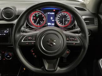 2023 Suzuki Swift - Thumbnail
