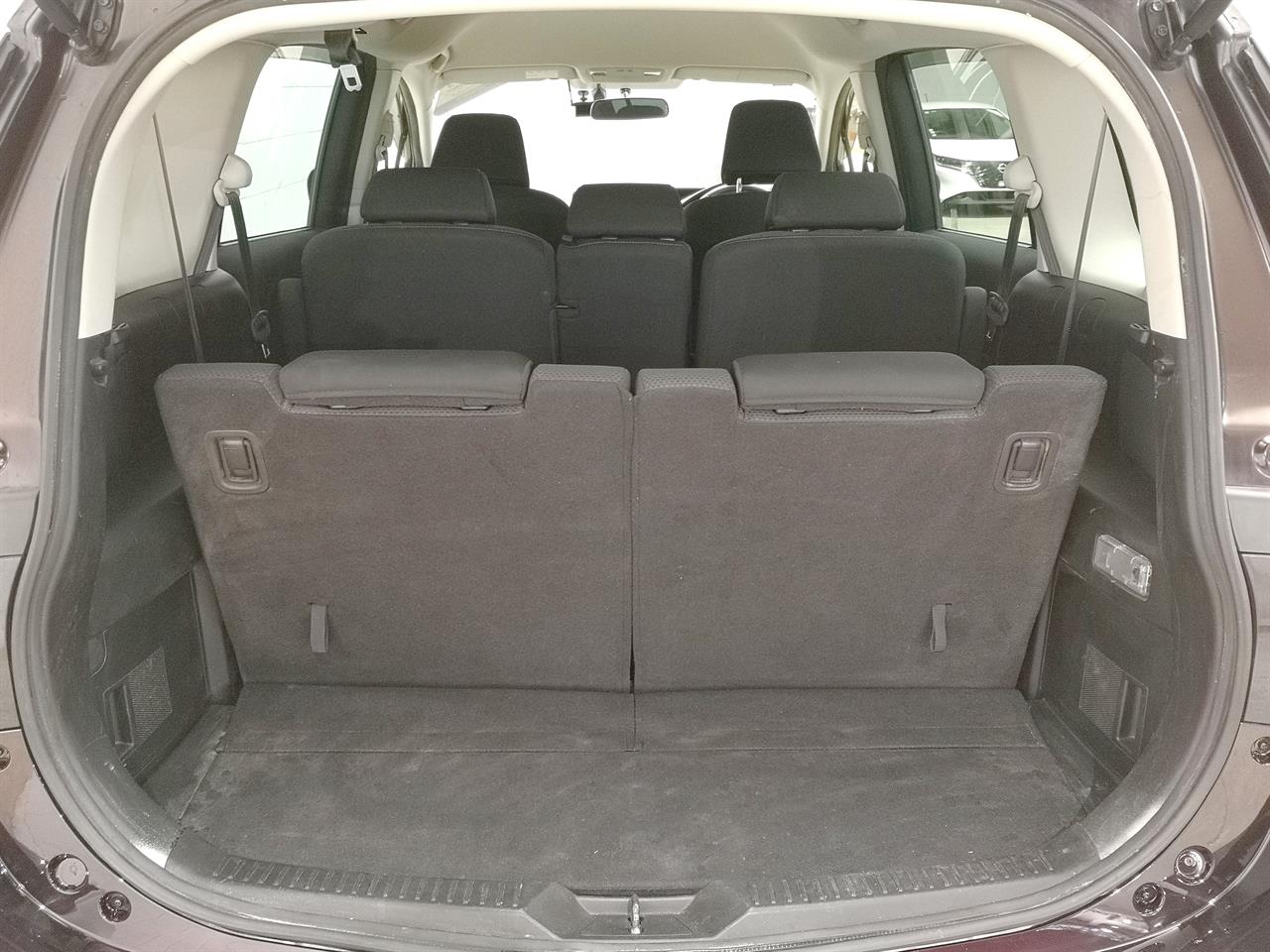 2013 Mazda Premacy