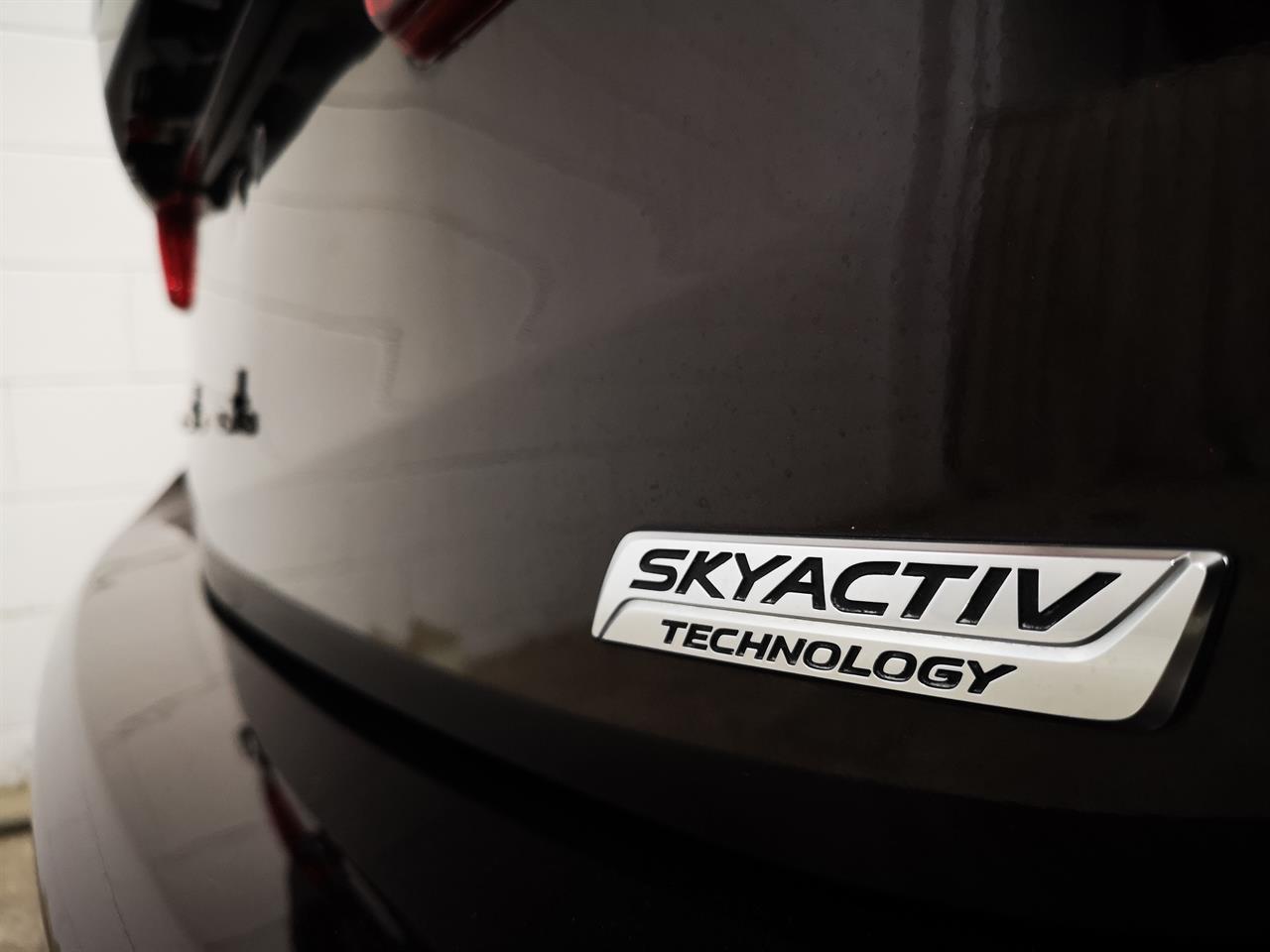 2013 Mazda Premacy
