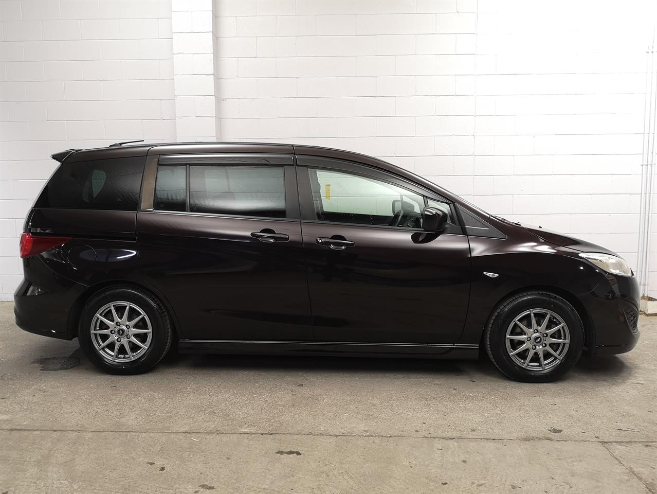 2013 Mazda Premacy