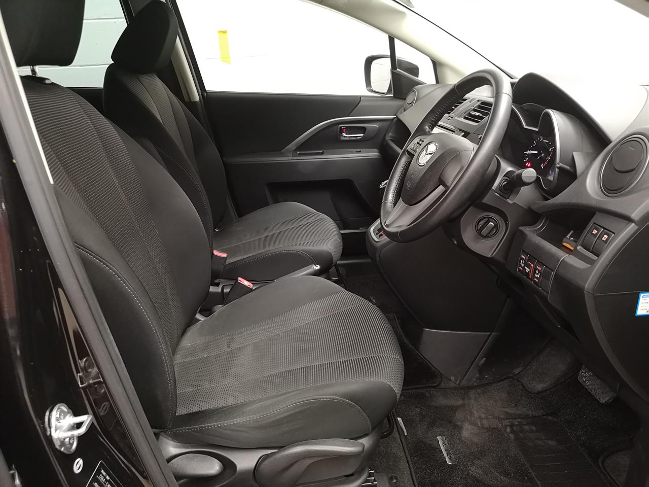 2013 Mazda Premacy