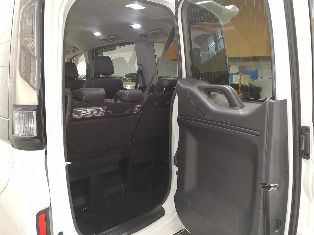 2017 Honda Stepwagon