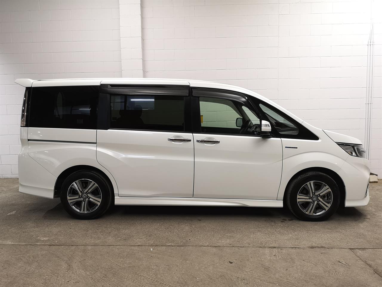 2017 Honda Stepwagon