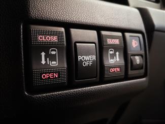 2013 Mazda Premacy - Thumbnail