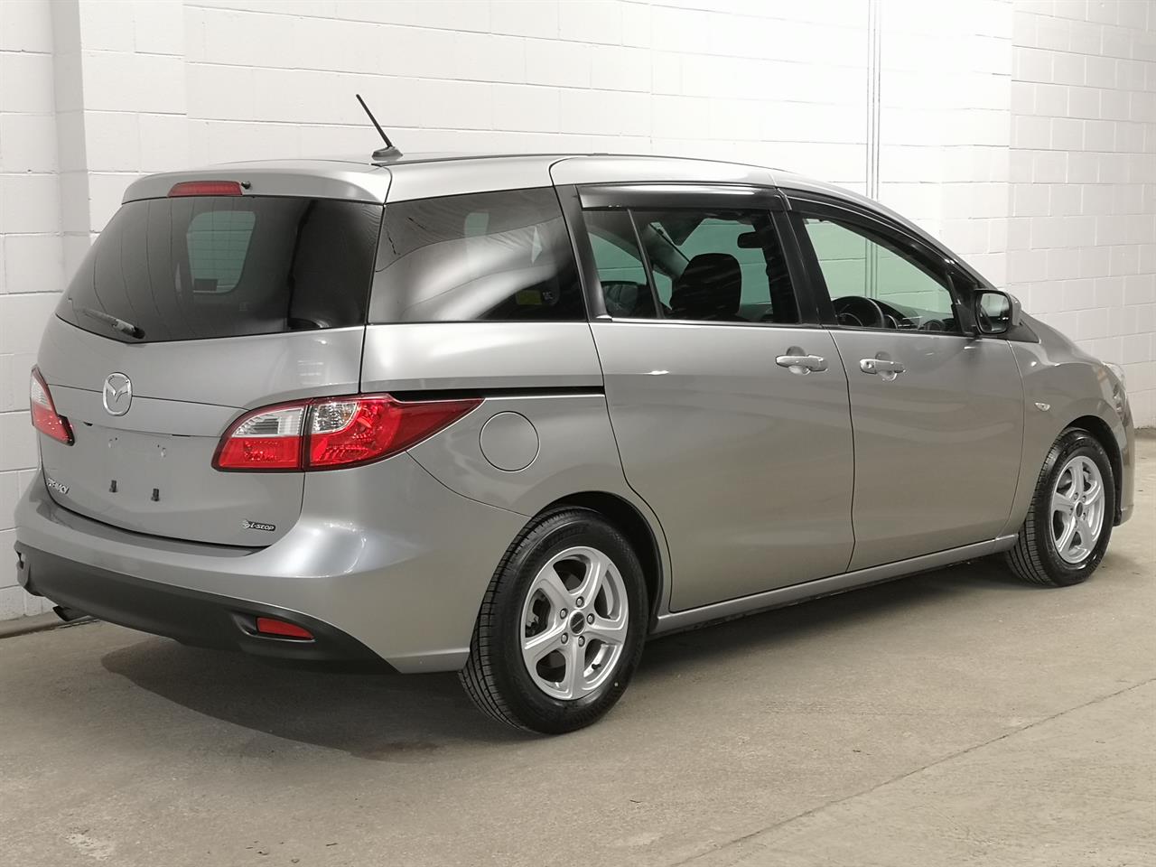 2013 Mazda Premacy