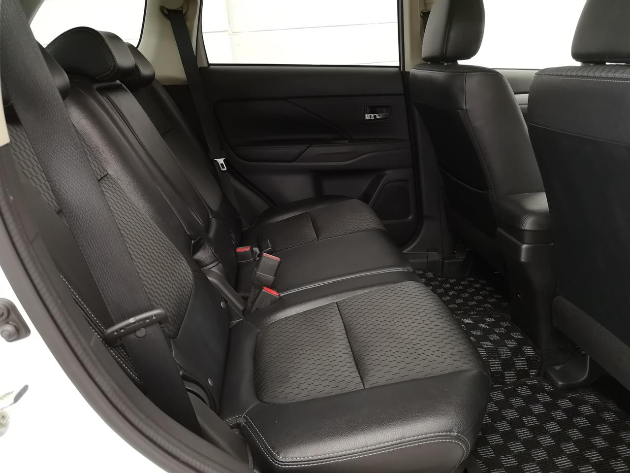 2014 Mitsubishi Outlander