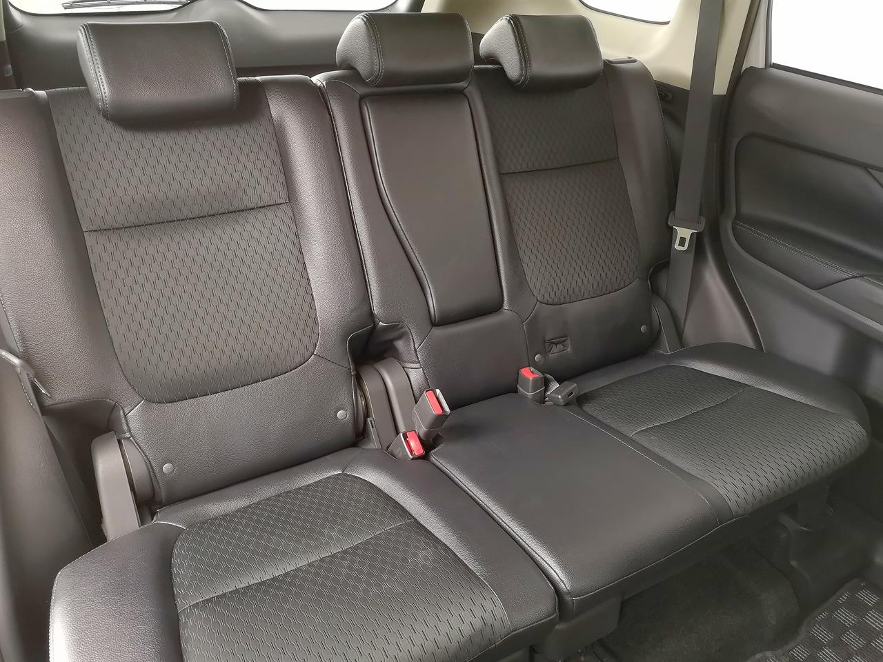 2014 Mitsubishi Outlander