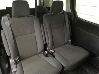 2014 Toyota Voxy - Thumbnail