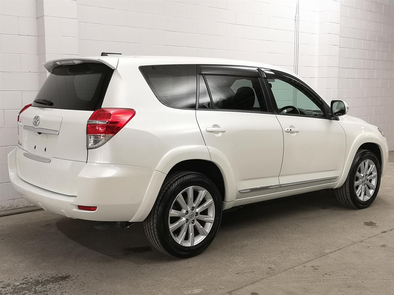 2012 Toyota Vanguard
