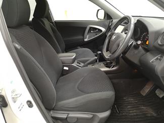 2012 Toyota Vanguard - Thumbnail