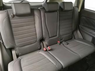 2015 Mitsubishi Outlander - Thumbnail