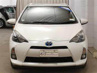 2014 Toyota Aqua - Thumbnail