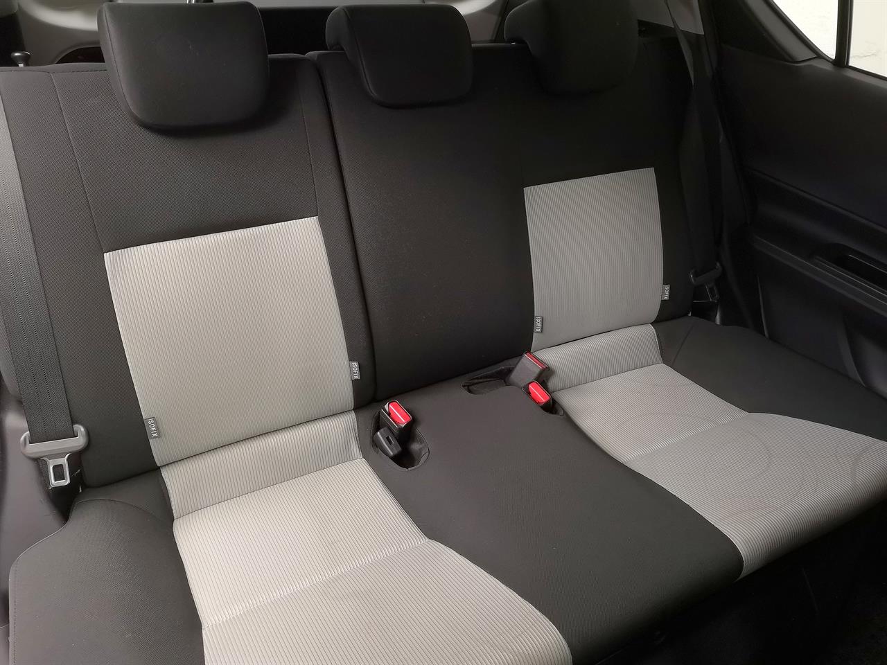 2013 Toyota Aqua