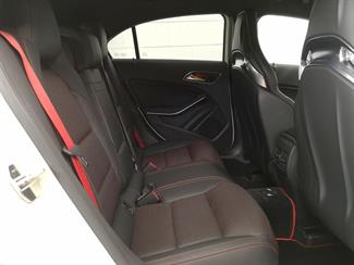 2014 Mercedes-Benz A 45 - Thumbnail