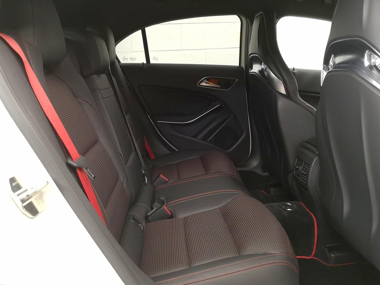 2014 Mercedes-Benz A 45