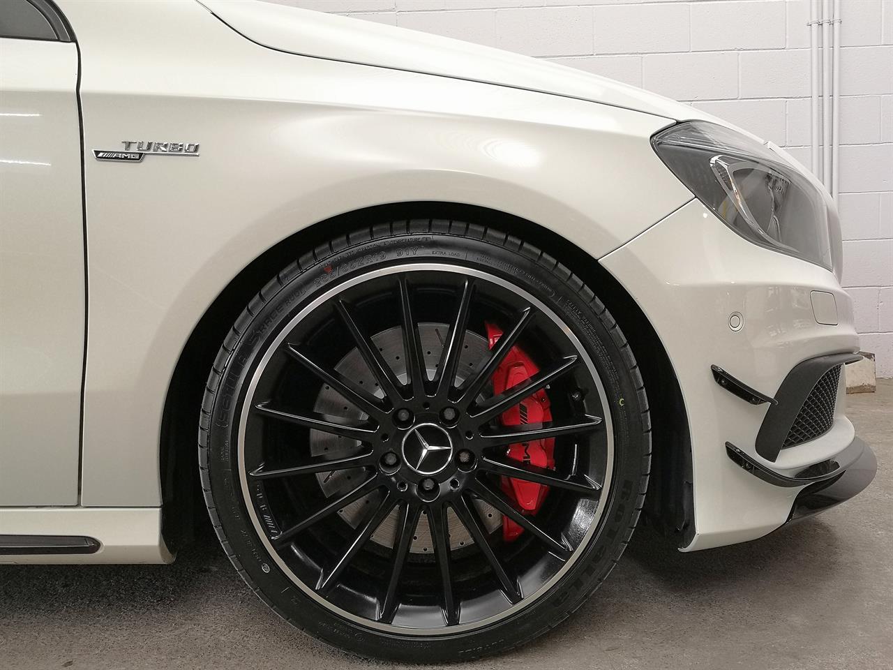 2014 Mercedes-Benz A 45