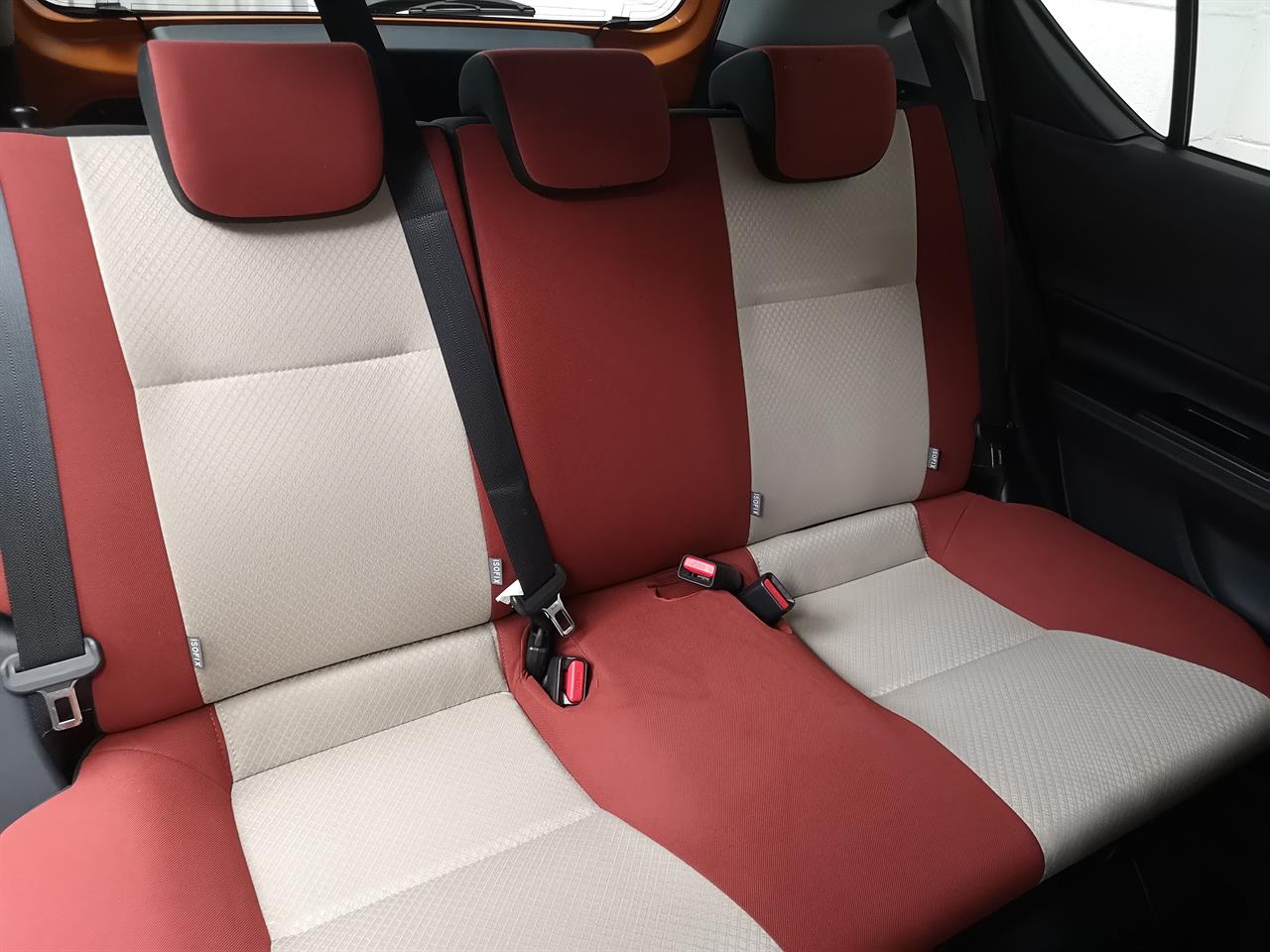 2015 Toyota Aqua