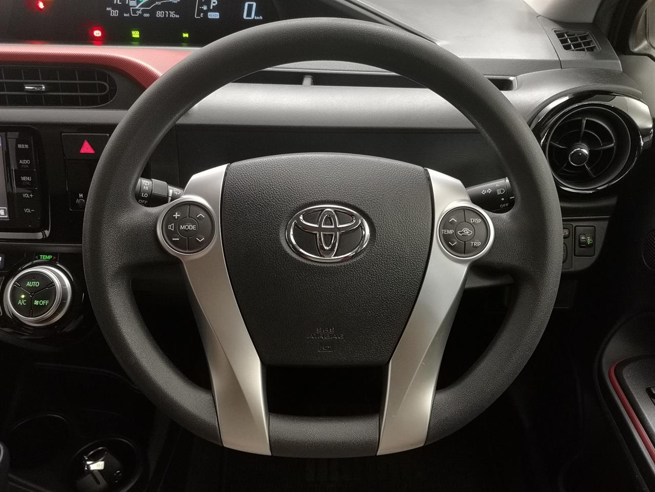 2015 Toyota Aqua