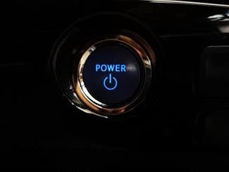 2016 Toyota Prius - Thumbnail