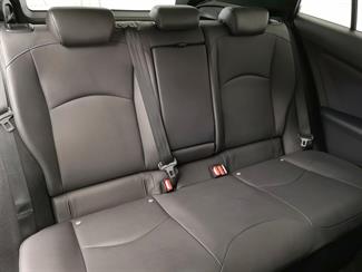 2016 Toyota Prius - Thumbnail