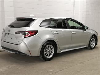 2020 Toyota Corolla - Thumbnail