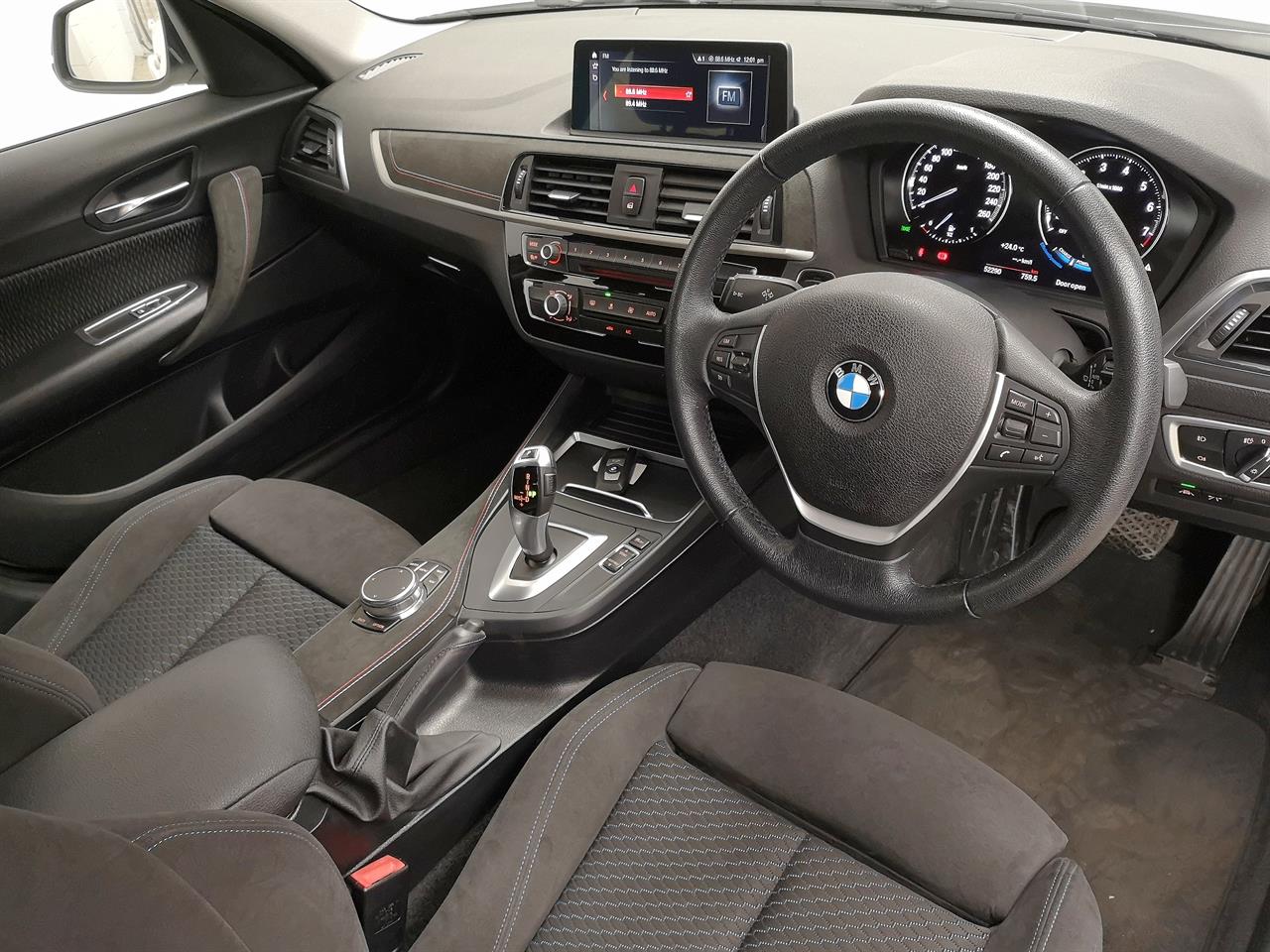 2019 BMW 118I