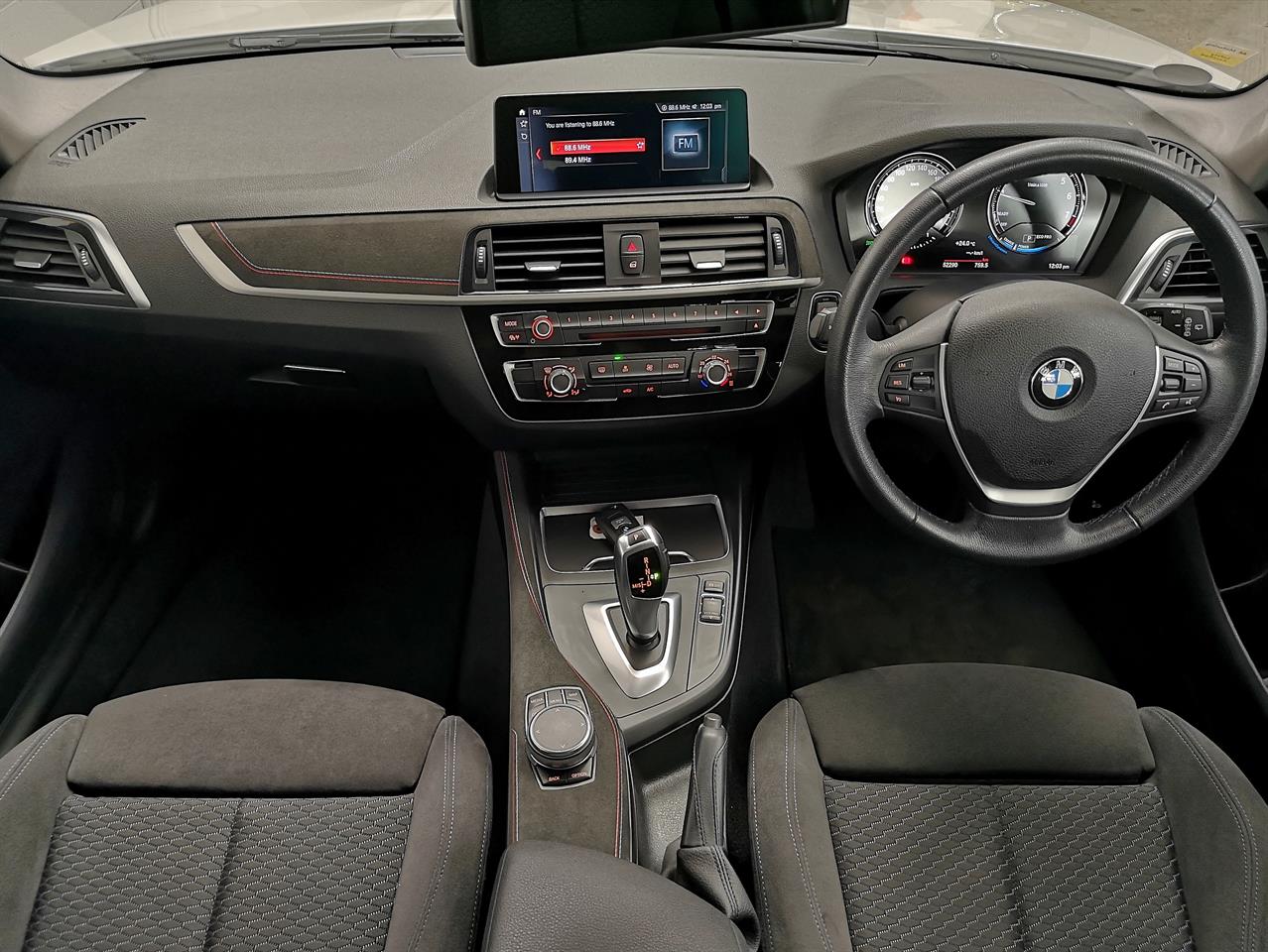 2019 BMW 118I