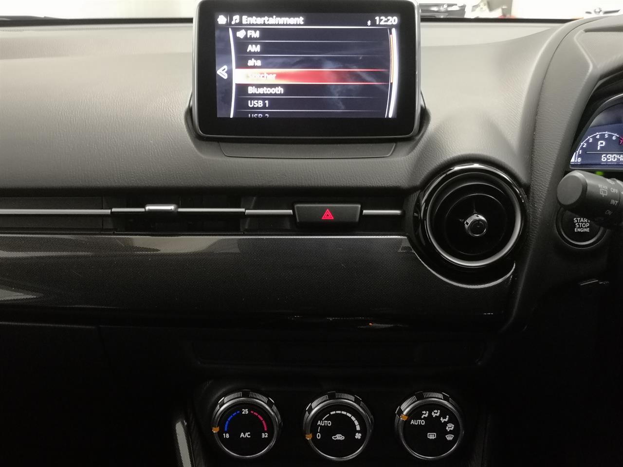 2015 Mazda Demio