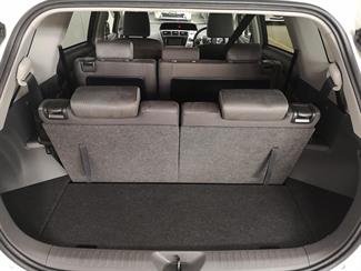 2012 Toyota Prius - Thumbnail