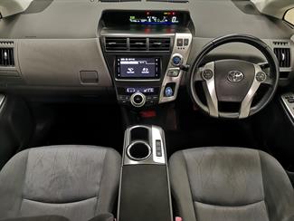 2012 Toyota Prius - Thumbnail