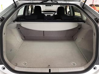 2012 Toyota Prius - Thumbnail