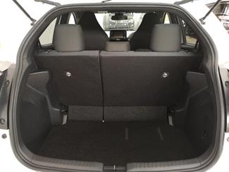 2022 Toyota Yaris - Thumbnail