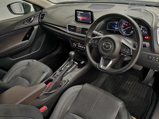 2018 Mazda Axela - Thumbnail