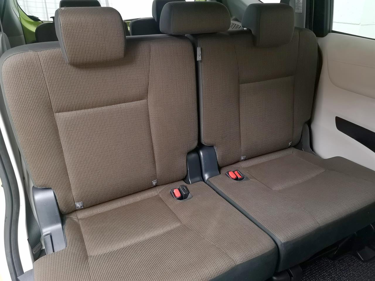 2017 Toyota Sienta