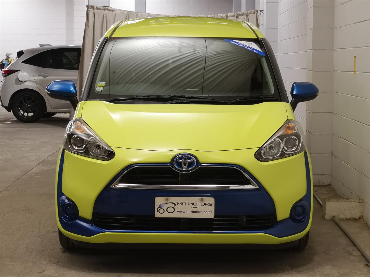 2017 Toyota Sienta