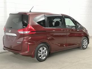 2017 Honda Freed - Thumbnail