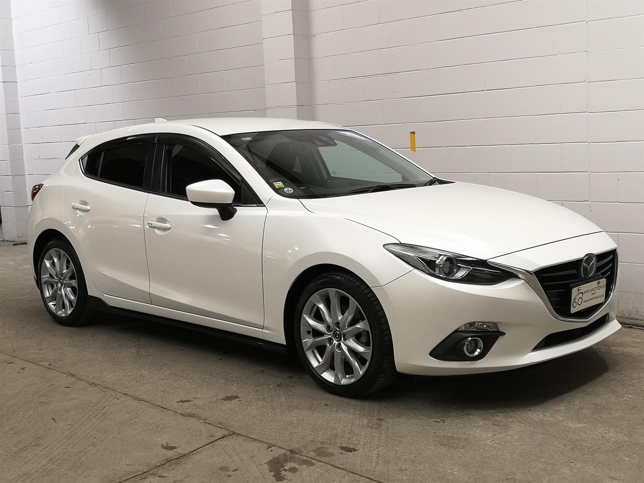 2015 Mazda Axela