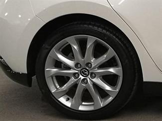 2015 Mazda Axela - Thumbnail