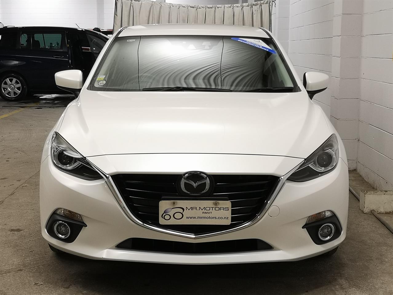 2015 Mazda Axela