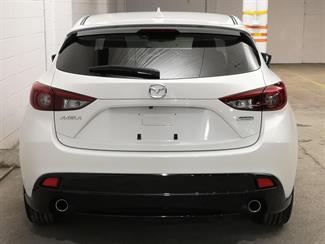 2015 Mazda Axela - Thumbnail