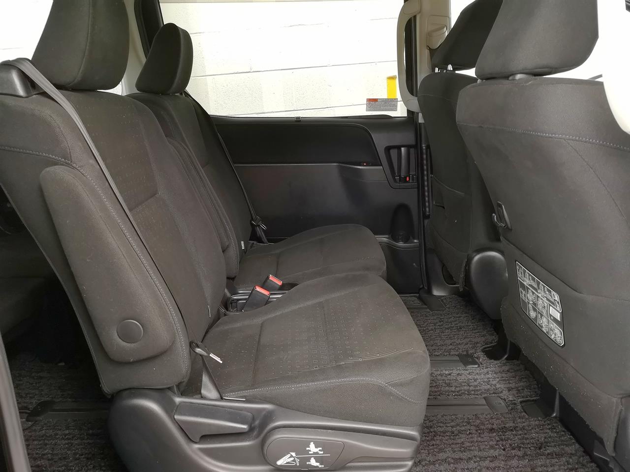 2017 Toyota Noah