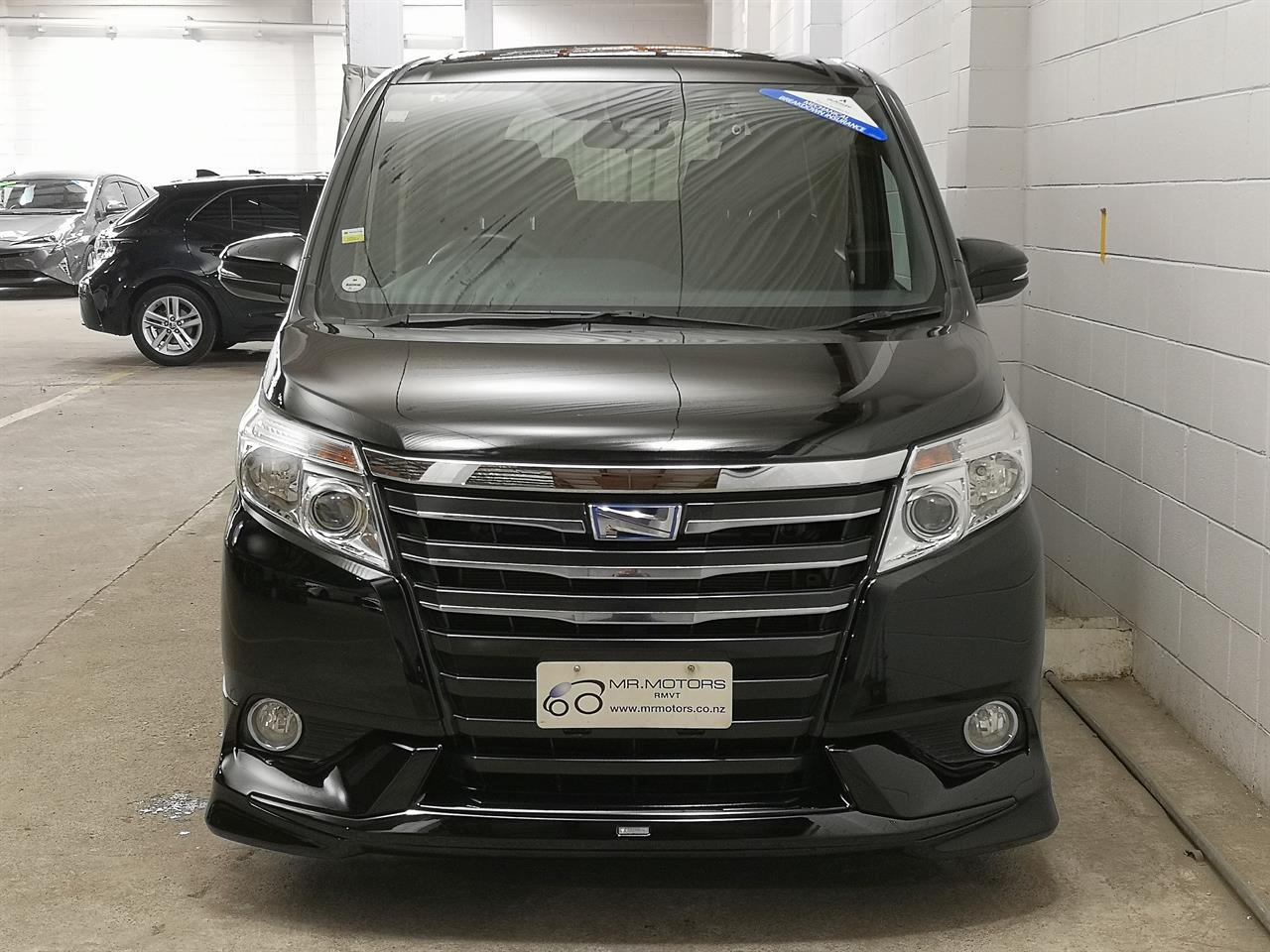 2017 Toyota Noah