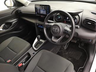 2020 Toyota Yaris - Thumbnail