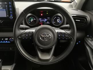 2020 Toyota Yaris - Thumbnail