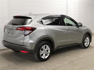 2014 Honda Vezel - Thumbnail