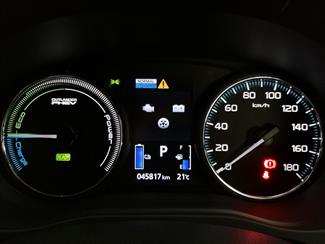 2016 Mitsubishi Outlander - Thumbnail