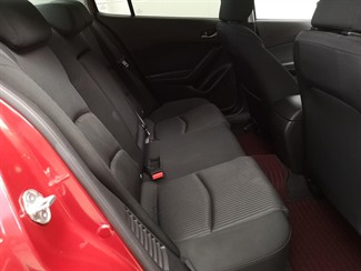 2013 Mazda Axela - Thumbnail