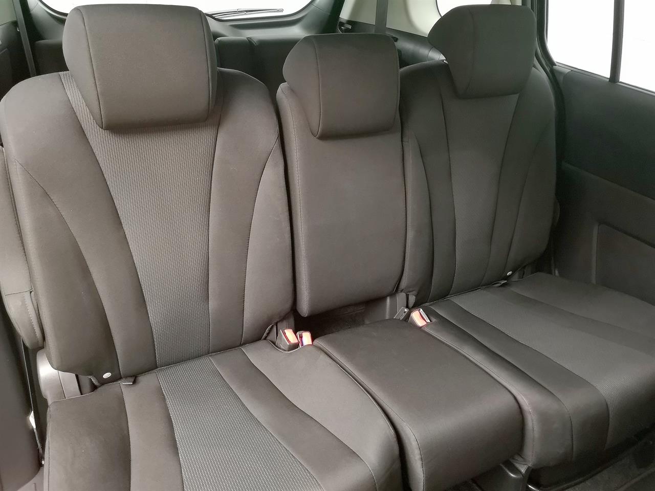 2013 Mazda Premacy