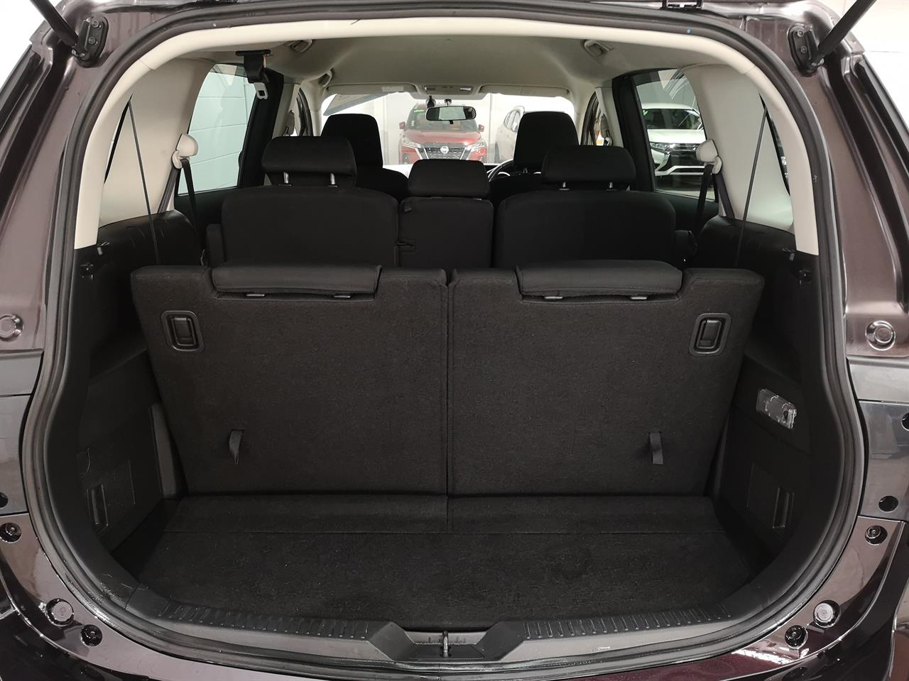 2013 Mazda Premacy